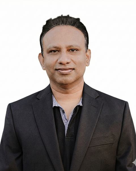 Portrait of Madhu Vijayappa, MD